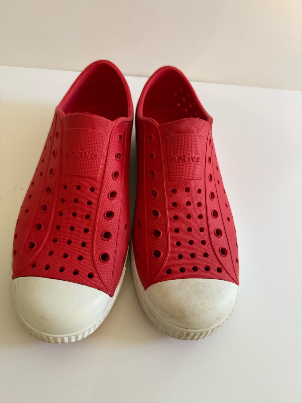 Native Red Slip-On Casual EVA Shoes with White Toe Cap